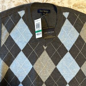 Brand new with tags Club Room sweater vest. Size L in mint condition.